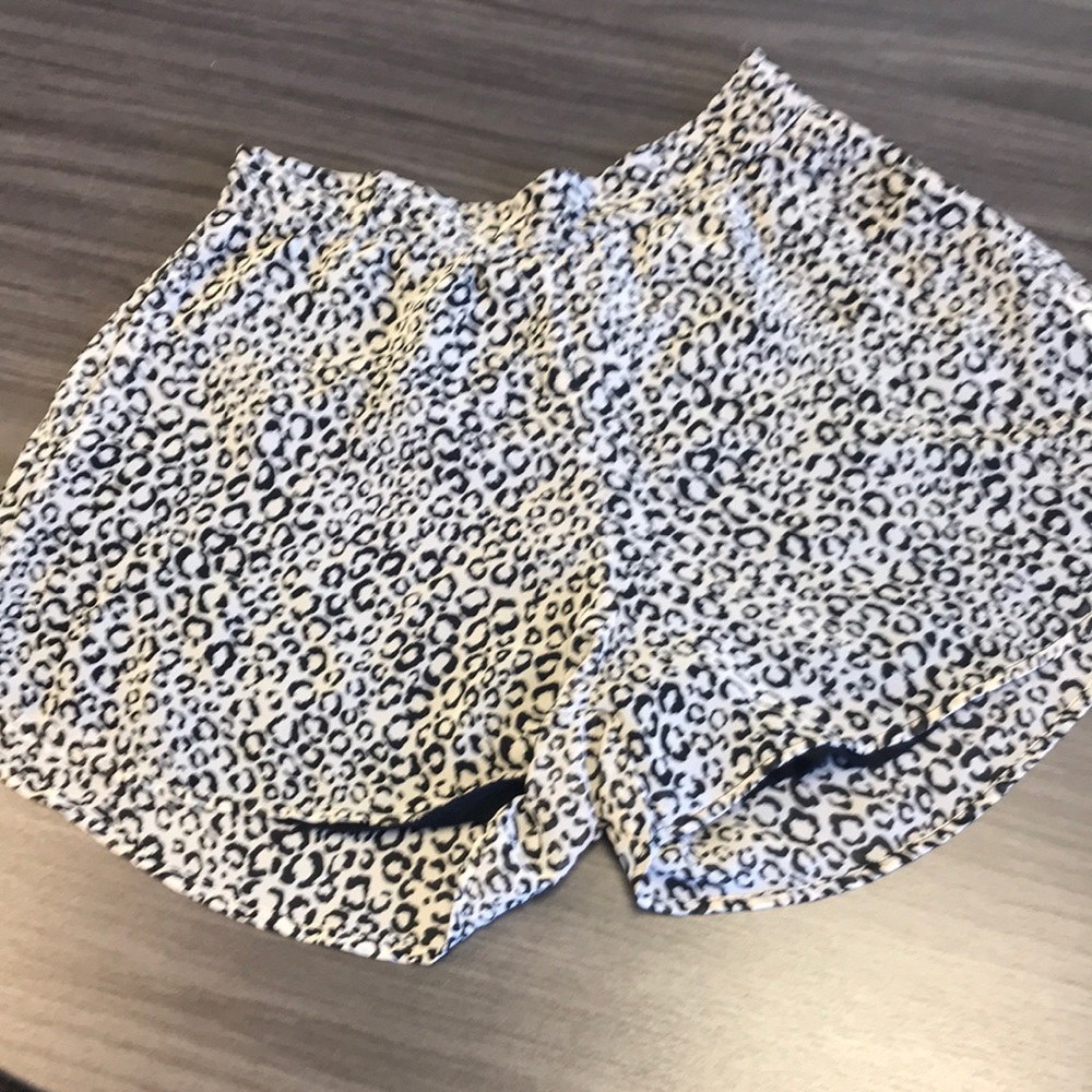 Leopard print side zip shorts